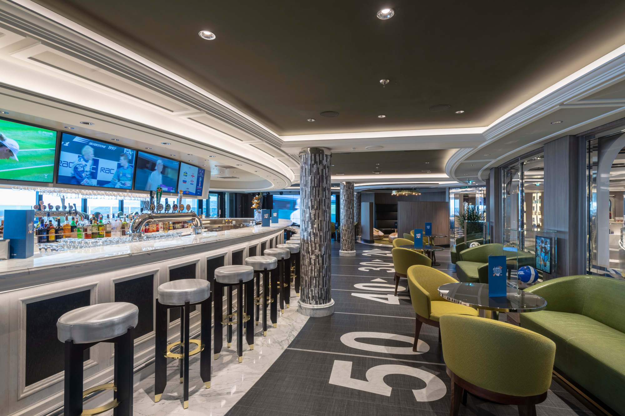 MyCruise MSC Seaview Offentlige-arealer Barer-lounger-atrium7